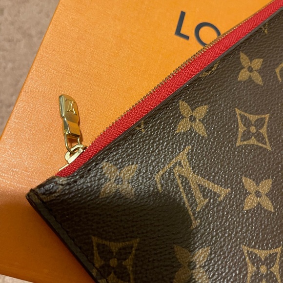 Authentic LV twist wallet. - Picture 11 of 12